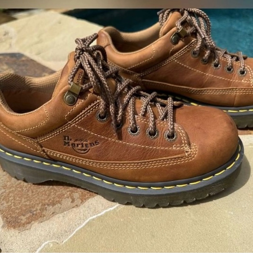 Vintage Dr. Martens 9A53 Platform Oxford shoes in brown, Men’s size 11 Pre owned